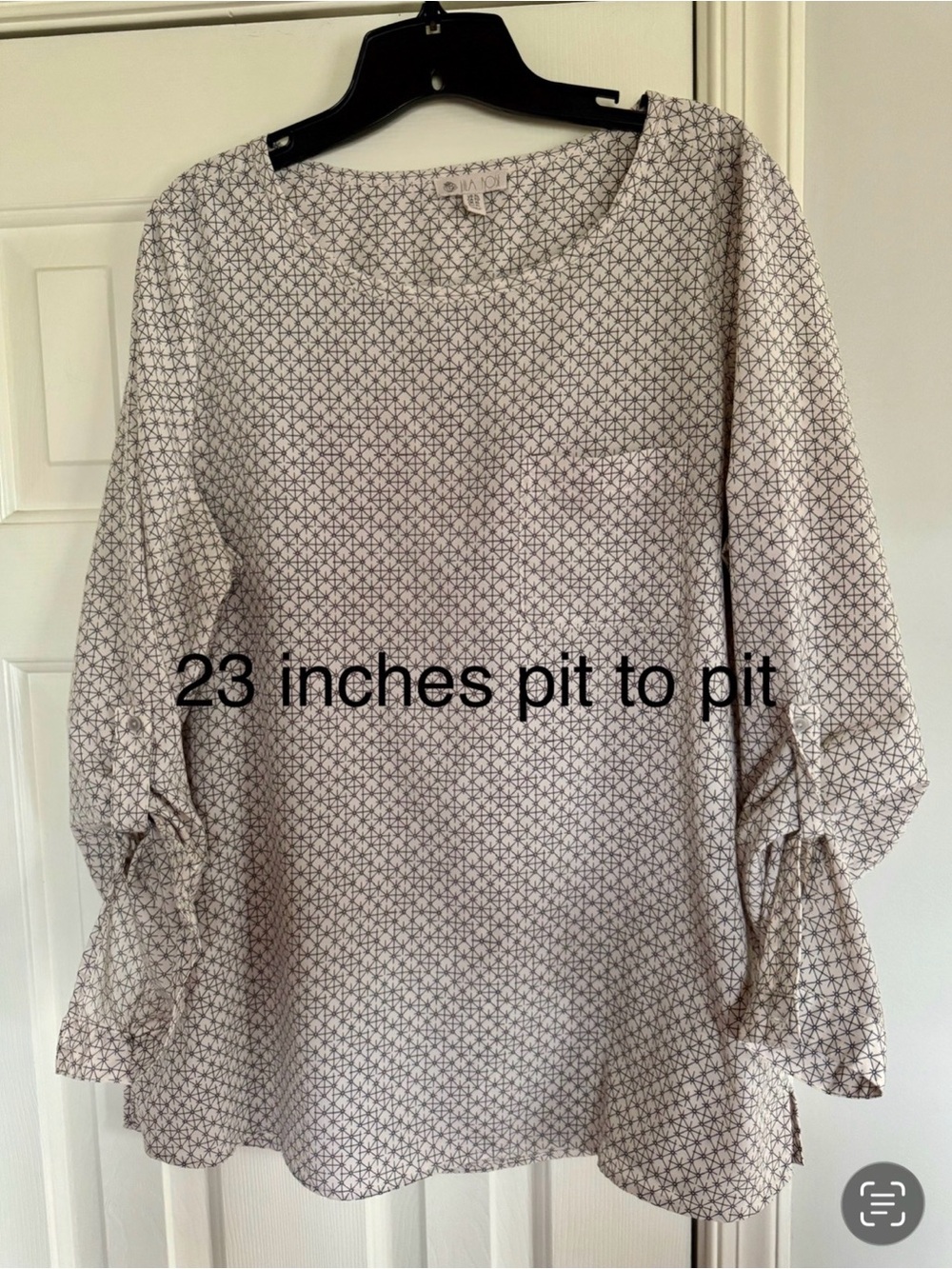 Lila Rose short sleeve Blouse with Geometric Print Women’s XL
